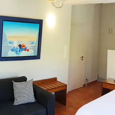 Erodios Apartment *