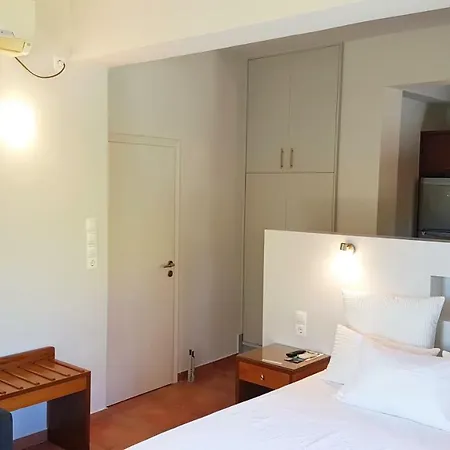 Erodios Apartment *
